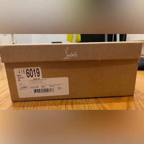 BEAUTIFUL Christian Louboutin Spikita 100  BRAND NEW - Picture 6 of 8